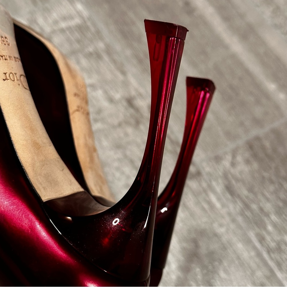 Christian Dior burgundy heels - Picture 11 of 13